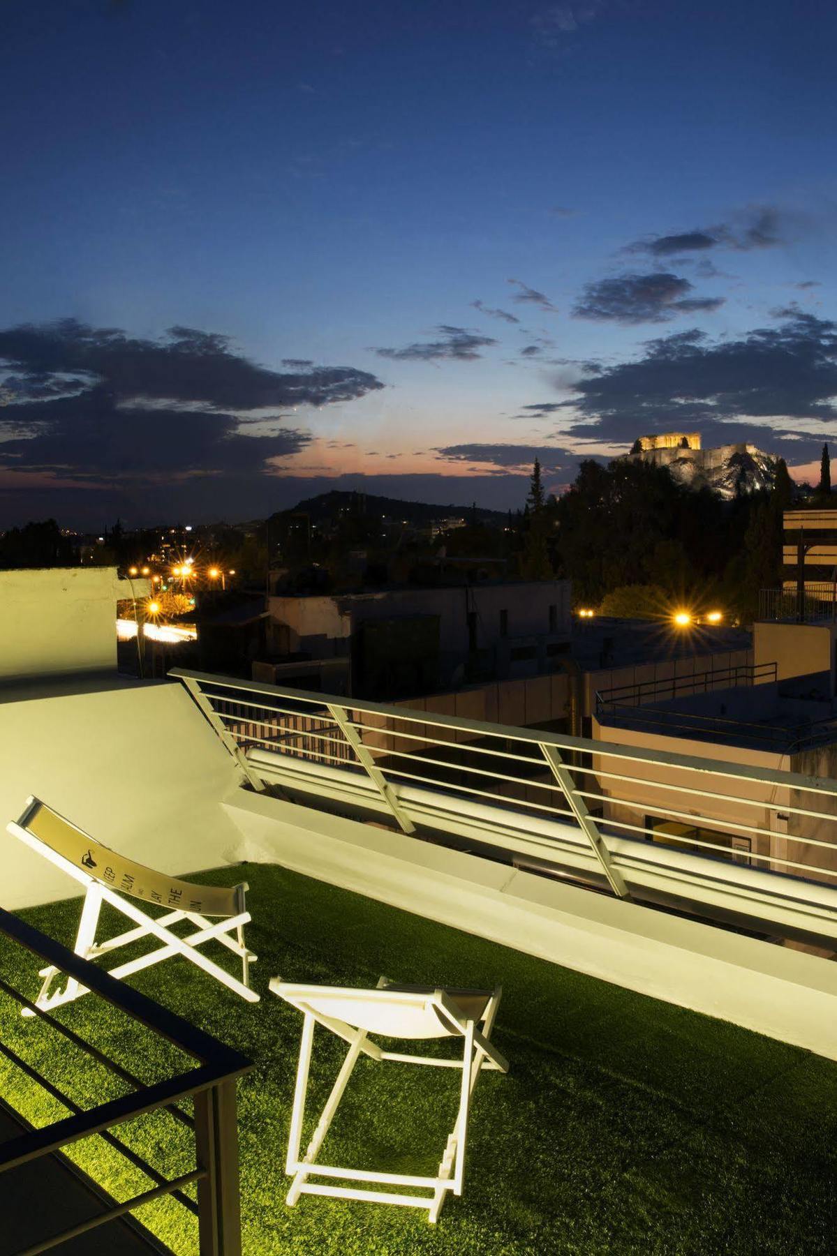 Pi Athens Apartment Екстериор снимка