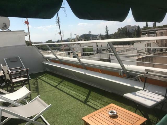 Pi Athens Apartment Екстериор снимка